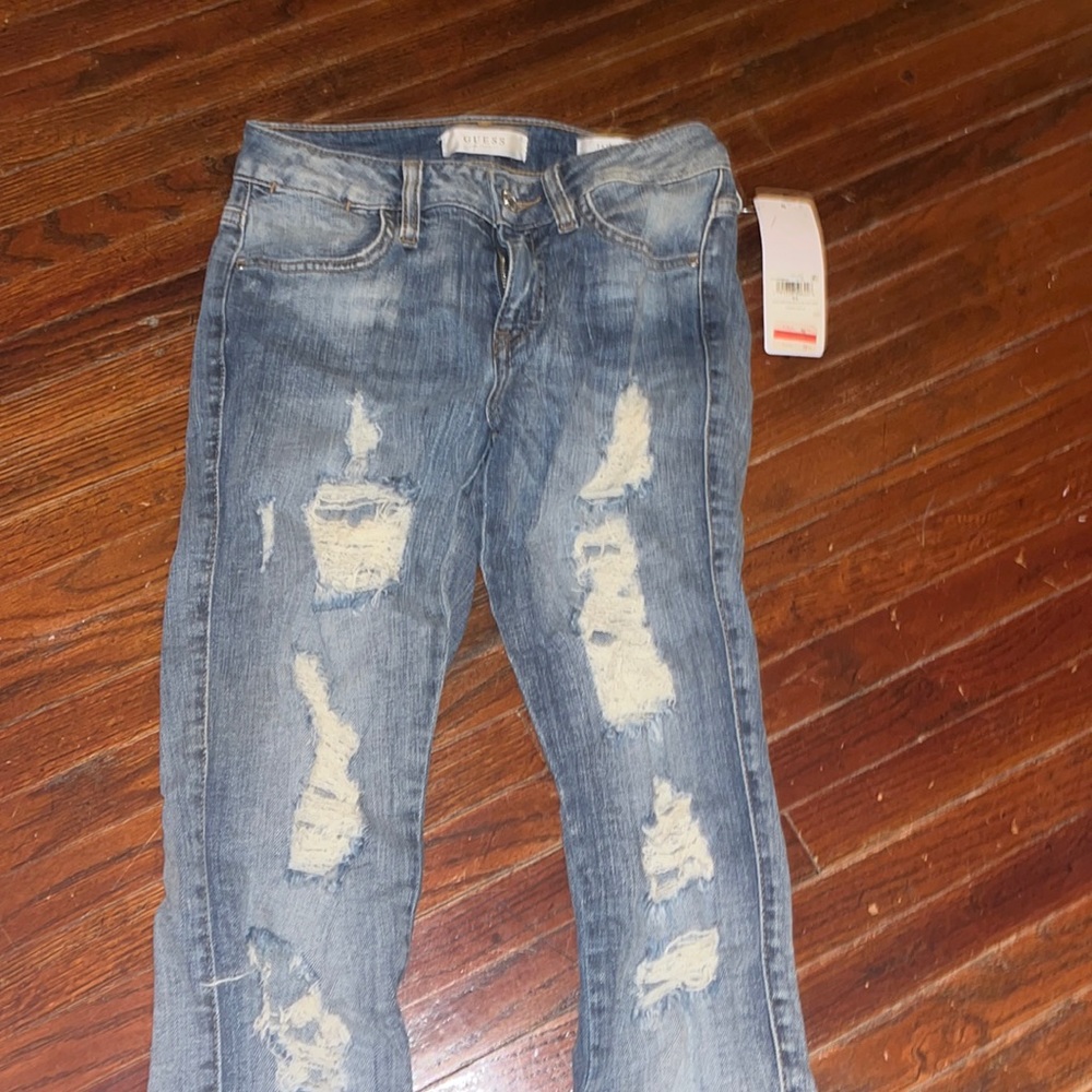 Brand new Guess skinny jeans